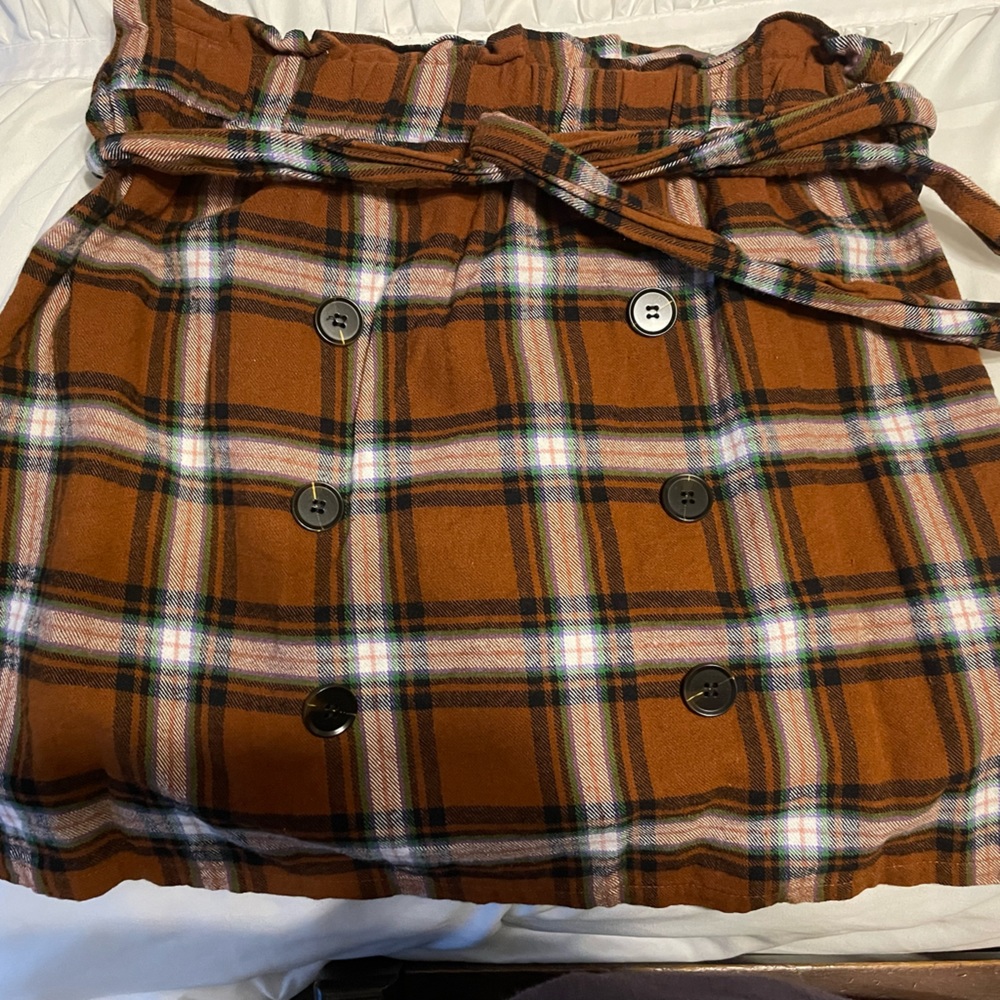 Plaid Flannel Skirt w/ Tie and Decorative Buttons, Shein, Size XL